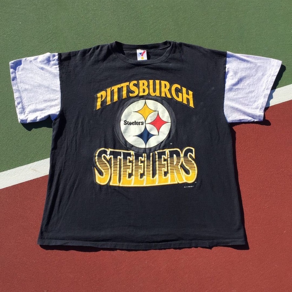❌SOLD❌90s NFL Pittsburgh Steelers Shirt